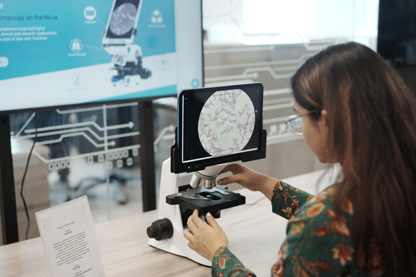 AI Experience Zone 6